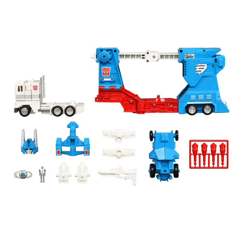 Transformers Takara Tomy Missing Link C-10 Ultra Magnus